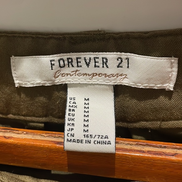 Forever21 Contemporary Olive Trousers - Picture 3 of 4